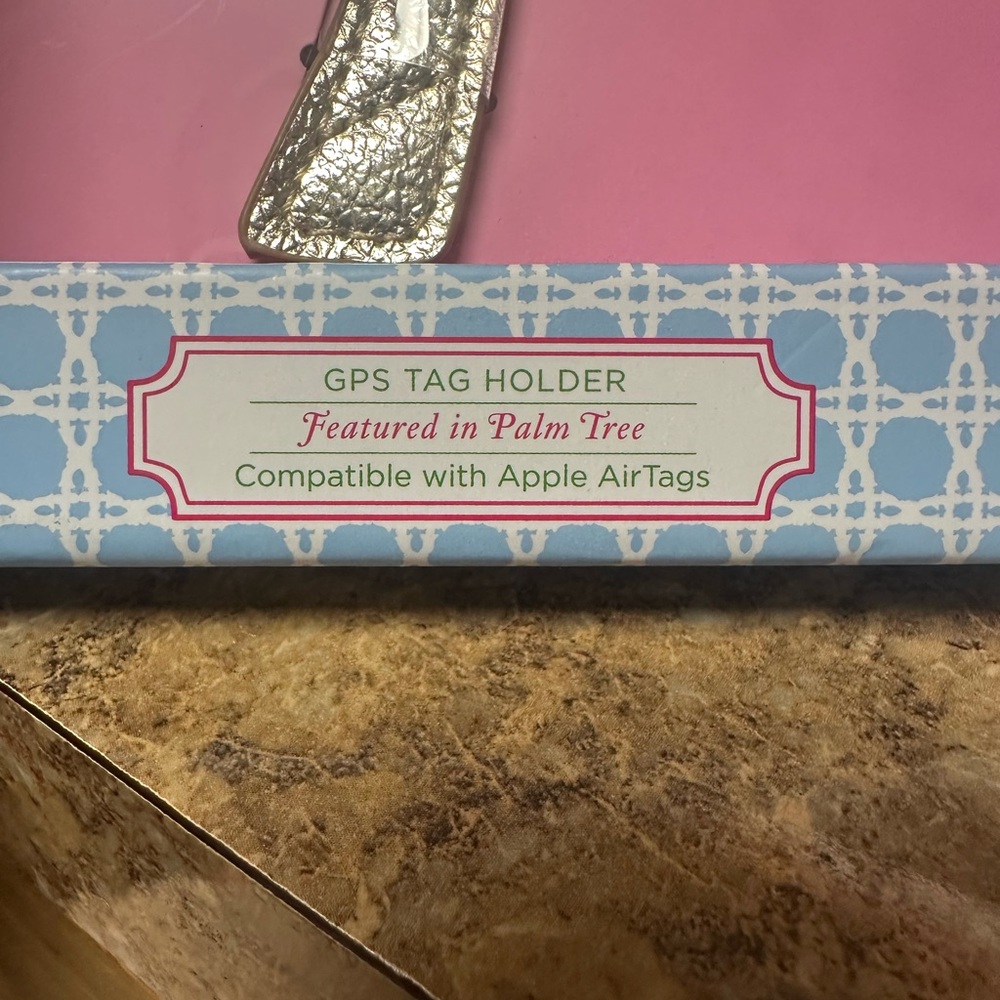 Lilly Pulitzer GPS Tracker Holder AirTag - Picture 5 of 6